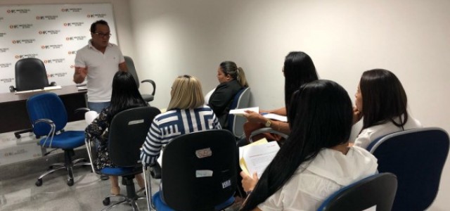 Procurador de Contas promove reunião de orientação para servidores de Rorainópolis