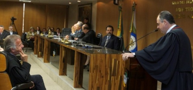 Paulo Bugarin toma posse como procurador-Geral do MP junto ao TCU