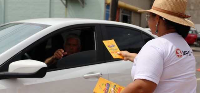 MPC/RR promove ação educativa de combate ao trabalho infantil no Carnaval 2023